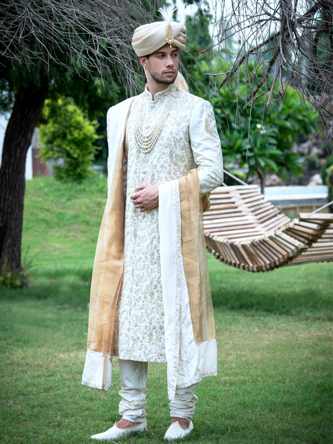 KCMN Sherwani
